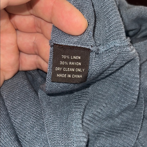 Nicholas K The Shelton Linen Blend Crop Cardigan in Slate, size XS - Picture 11 of 14